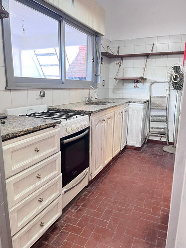 Casa A La Venta En Guido Spano Y Santa Fe Bella Vista!!
