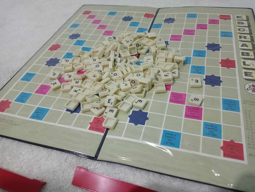 Juego De Mesa Scrabble De Birjan (a2) (Usado)