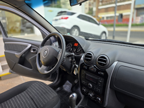 Renault Sandero 1.6 Confort 105cv