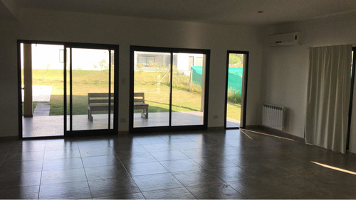 Imagen 17 de 26 de Alquiler Casa En Santa Elena Pilar Del Este - Disponible En Marzo 2023- Anual - Sin Amueblar
