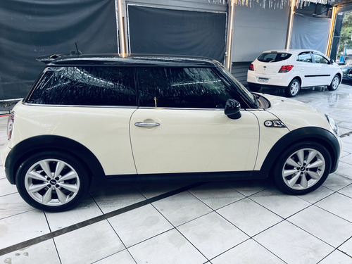 Mini Cooper 1.6 S 16V TURBO GASOLINA 2P AUTOMÁTICO