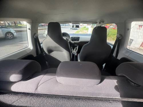 Volkswagen Up! 1.0 High Up! 75cv 3 p