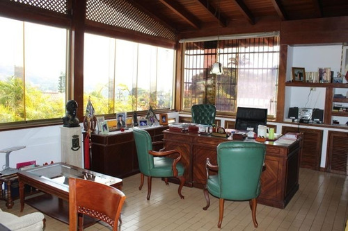 Imagen 6 de 10 de Casa En Venta Urb. Prados Del Este # 22-15126
