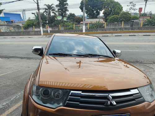 Mitsubishi L200 3.2 Triton Hpe Cab. Dupla 4x4 Aut. 4p
