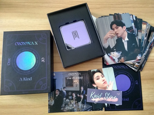 Monsta X One Of A Kind Kit Album Abierto