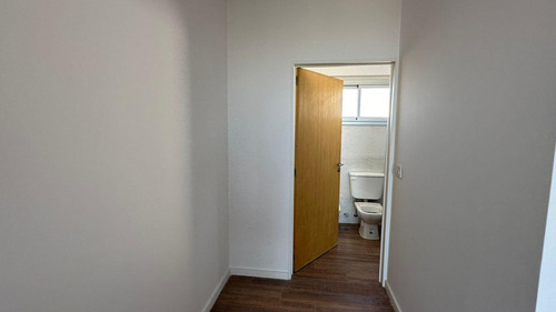 Venta Departamento En Duplex 3 Ambientes - Parque Chacabuco