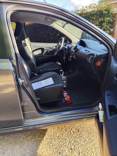 Toyota Etios 1.5 xls pack mt6