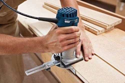 Fresadora Router De Cantos Bosch Gkf 550 Rebajadora 550w