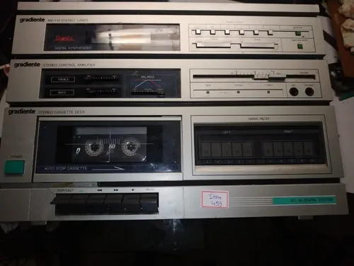 Aparelho de Som Gradiente, Toca Fitas, Rádio, Toca Discos, Equalizador 2  Caixas Acústicas a Retirar, Produto Vintage e Retro Gradiente Usado  92034812