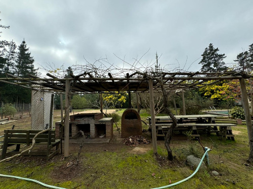 Parcela Con Casa Sólida Amoblada 14 Camas, Piscina