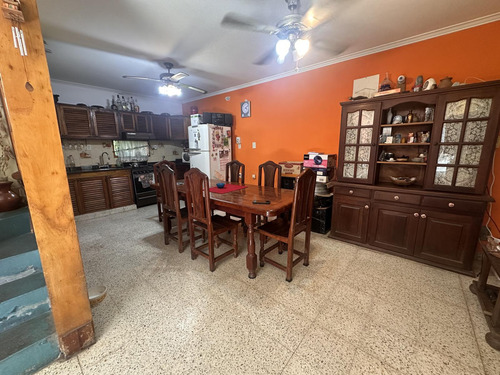 Casa 3 Dormitorios/cochera/pati0- Barrio Mayoraz