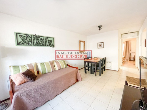 Imagen 3 de 10 de Apartamento En Venta - Zona Península