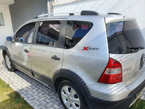 Imagem 3 de 6 de Nissan Livina X-gear Sl 1.8 16v Flex Fuel Automático 2013