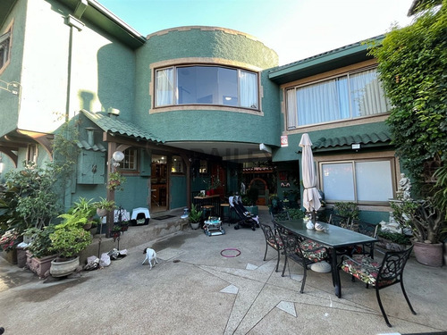 Se Vende Preciosa Y Gran Casa En Cerro Castillo