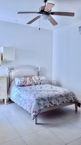 Imagen 22 de 30 de Grand Arrecife - Penthouse Amueblado Venta Y Renta