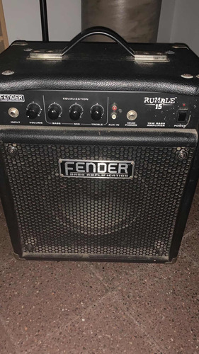 Amplificador Fender Rumble 15