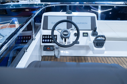 Lancha Solara 500 Fly 2025 Ventura Azimut Schaefer Nx