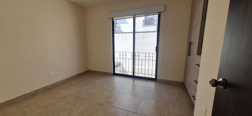 Casa En Renta En Zibatá