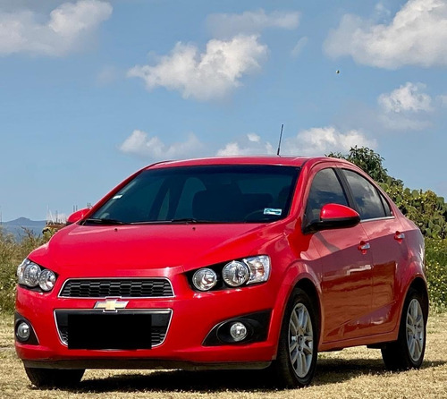 Imagen 1 de 11 de Chevrolet Sonic Ltz 2017 At Rojo A Crédito