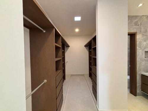 Punta Tiburón Casa Nueva En Venta De 3 Recámaras Cada Una Con Baño.
