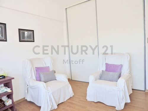 Imagen 20 de 30 de Semipiso De 2 Dormitorios En Venta En La Plata