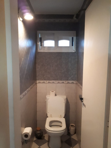 Imagen 26 de 30 de Importante Casa 6 Ambientes En Berazategui