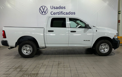 RAM Ram 1500 SLT Trabajo Crew Cab