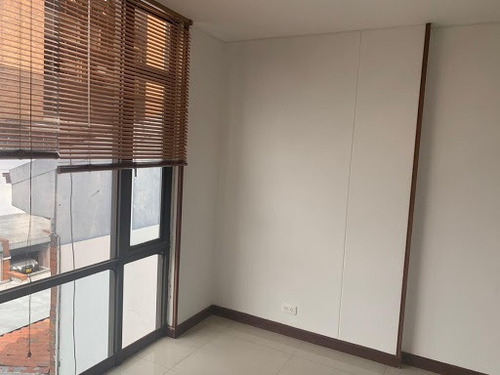 Imagen 4 de 11 de Oficinas En Arriendo Chapinero 689-2877