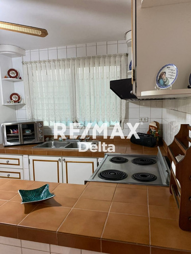 Casa De 253?m2 En Villa Heroica Se Vende Con Muebles Y Todo