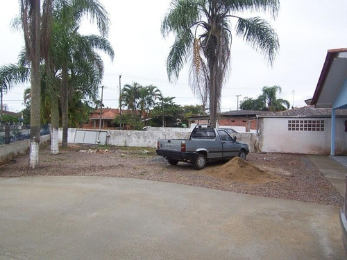 Imagem 2 de 9 de Casa 3 Quartos, 5 Vagas De Garagem No Centro Em Guaratuba/pr - Imobiliária África - Ca0005 - 4709933