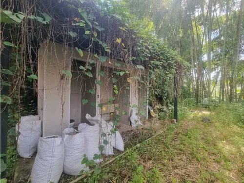 Lote Comercial Con Estructura Para Local Comercial Excelente Ubicacion