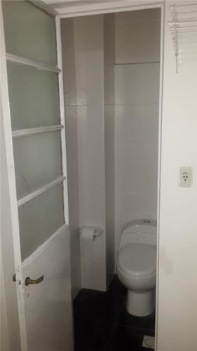 Imagen 3 de 19 de Depto. 2 Amb. Y Medio. 2 Baños. Remodelado A Nuevo. Buena Ubicación.