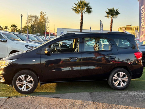 Chevrolet Spin 1.8 PREMIER 4X2 MT 5P