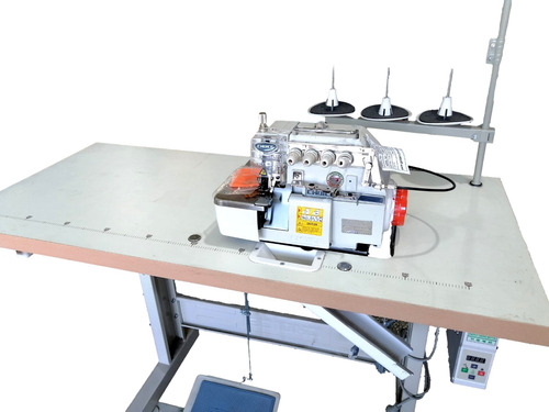 Overlock 3 Hilos Con Atraque Motor Incorporado