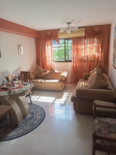 Imagen 5 de 17 de Bello Apartamento Centrico