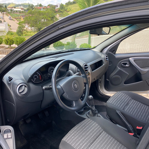 Renault Sandero 1.6 EXPRESSION 8V FLEX 4P MANUAL