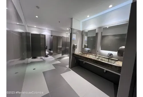 Comercial En Santa Ana Occidental Rah Co: 25-1073