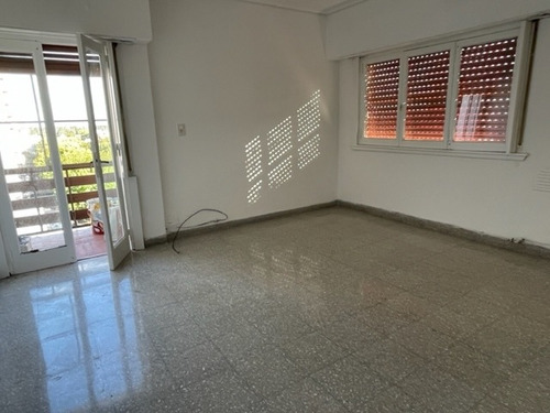 Imagen 4 de 6 de Venta - Departamento 3 Ambientes - Vte López 486, Mte Grande