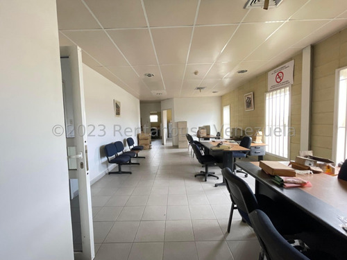 Galpón En Venta Ubicado Urbanizacion Industrial Santa Cruz, Fvina 24-1689