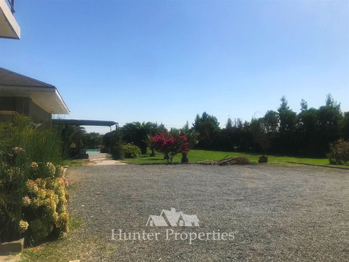 Casa En Venta En Oferta De 5d 5b De 579 M2 En Unihue Talca