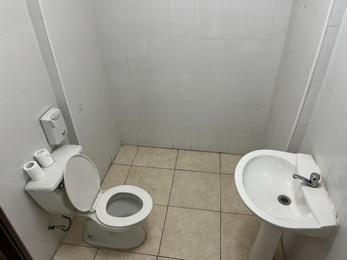 Imagen 18 de 18 de Elegante Oficina Piso Parquet - Acceso 24hrs