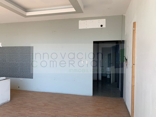 Imagen 5 de 20 de Local Comercial Para Servicios Junto A Mercedes Benz De Bern
