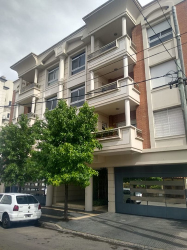 Imagen 1 de 17 de Departamento En Venta En Ramos Mejía Sur