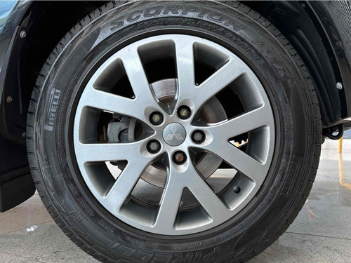 Mitsubishi Pajero TR4 2.0 4X2 16V 140CV FLEX 4P AUTOMÁTICO