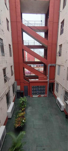 Apartamento 2 Dormitórios Em Carapicuíba