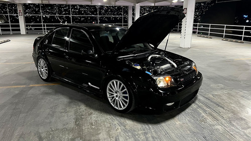 Volkswagen Jetta 1.8 Gls Turbo 5vel Aac Mt
