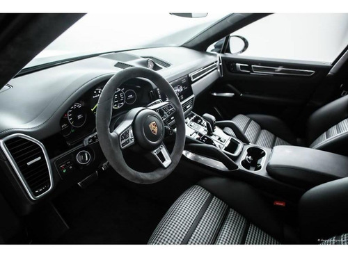 Imagem 13 de 15 de Porsche Cayenne Turbo S E-hybrid Coupe 4.0