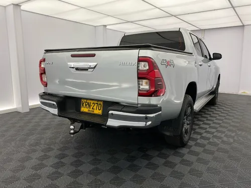 Toyota Hilux At 4.0 4x4 R 17