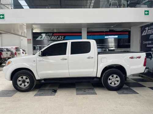 Toyota Hilux 2.7 Imv 4x4