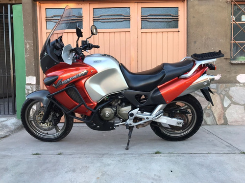 Imagen 4 de 8 de Honda Varadero Xl 1000 Año 1998.